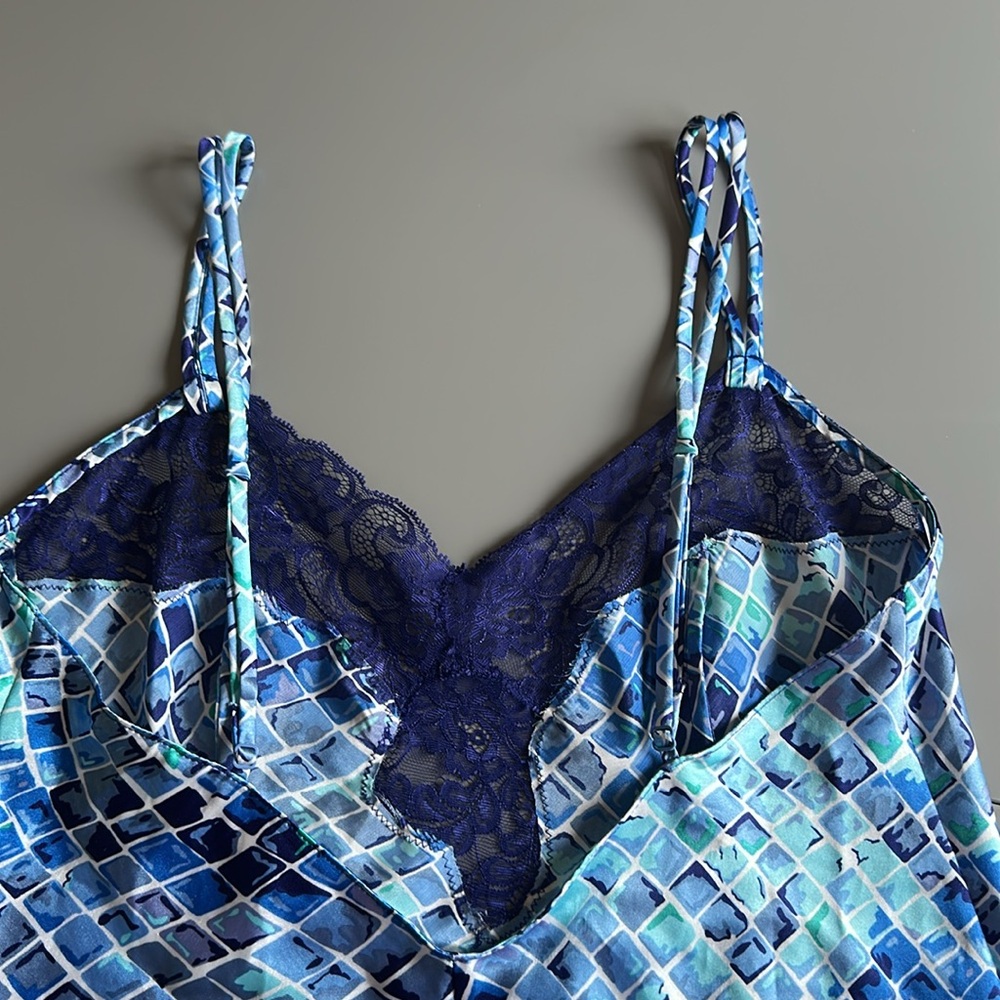 90’s Victoria’s Secret Satin Blue Mosaic Tile Geometric Print Slip Dress Small - Picture 12 of 13